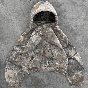 Akimbo Club Real Tree Camo Hoodie